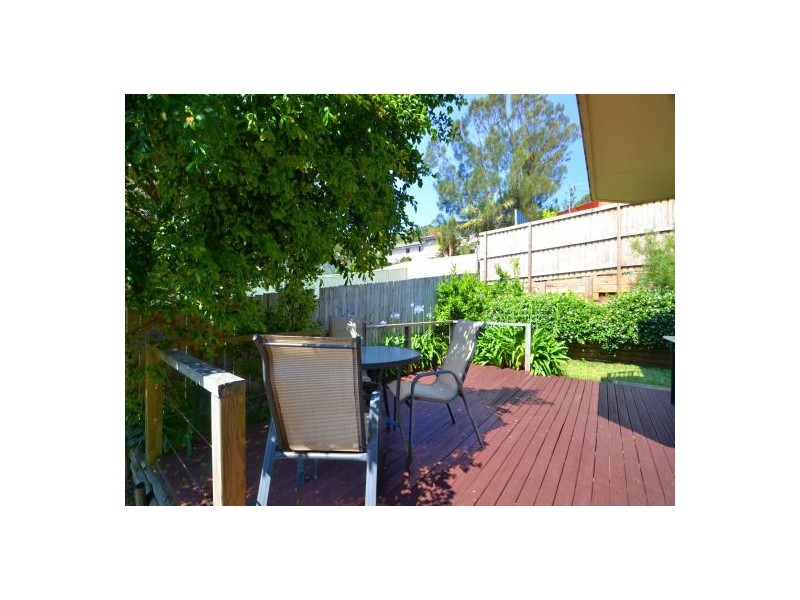 3/10 Barrington Rd, Terrigal NSW 2260