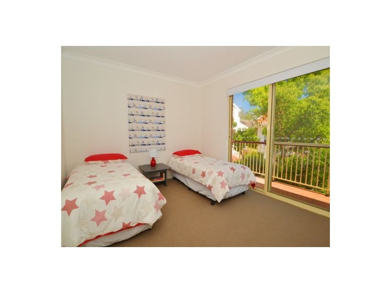 3/10 Barrington Rd, Terrigal NSW 2260