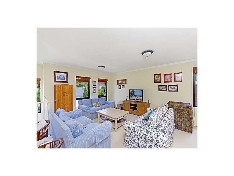 6 Robertson Court, Terrigal NSW 2260