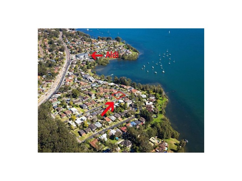 29 Asca Ave, Green Point NSW 2251