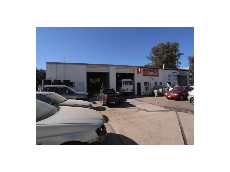 Unit 1, 32 Empire Bay Dr, Kincumber NSW 2251