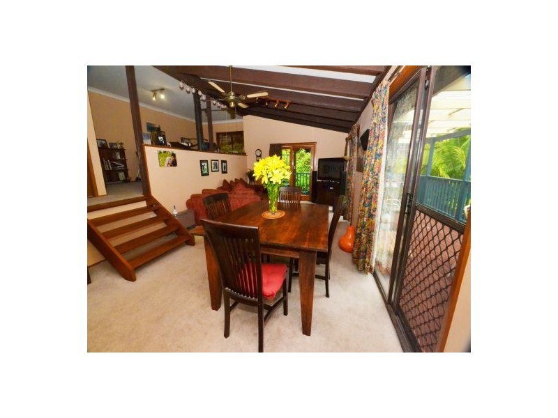 11 Tottenham Place, North Gosford NSW 2250