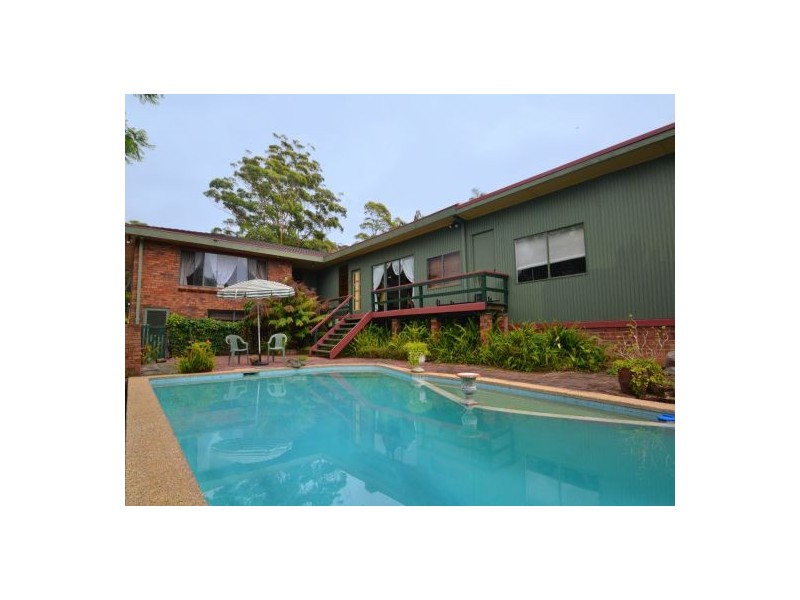 2 Holmes Rd, Terrigal NSW 2260