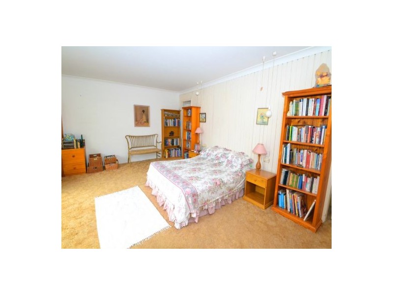 2 Holmes Rd, Terrigal NSW 2260