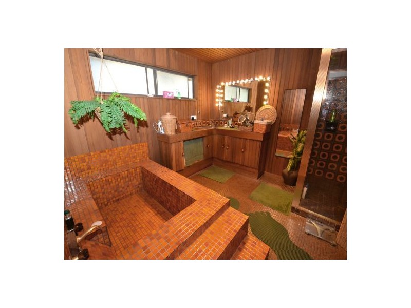 2 Holmes Rd, Terrigal NSW 2260