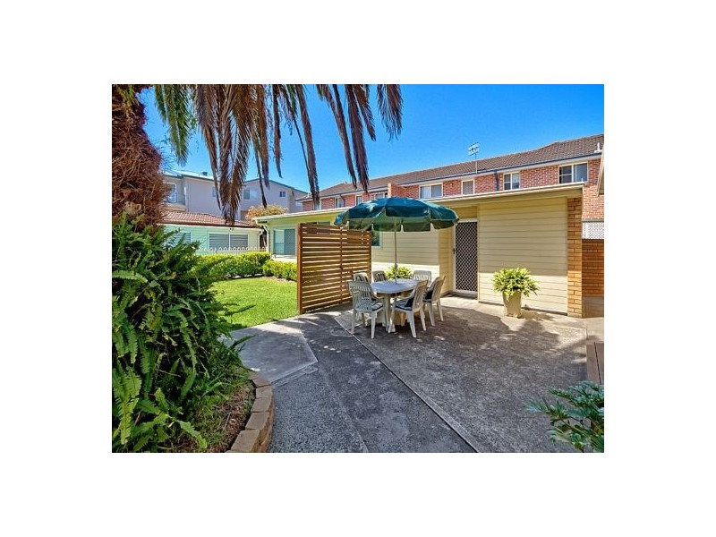 6 Junction Road, Terrigal NSW 2260