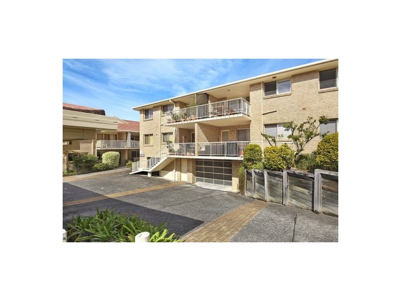 2/280 Terrigal Drive, Terrigal NSW 2260