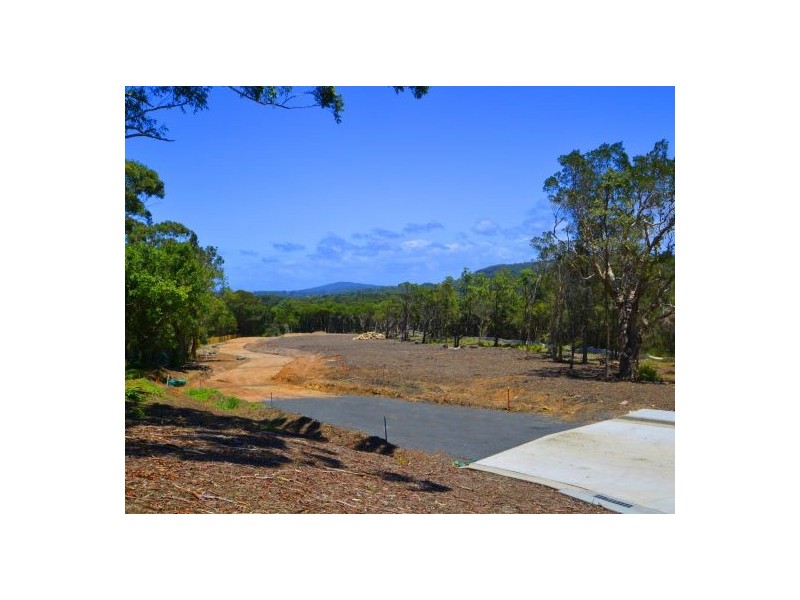 936 The Entrance Road, Forresters Beach NSW 2260