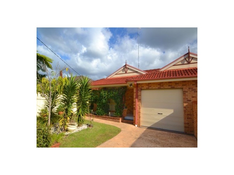 2b Bellbird Avenue, Terrigal NSW 2260