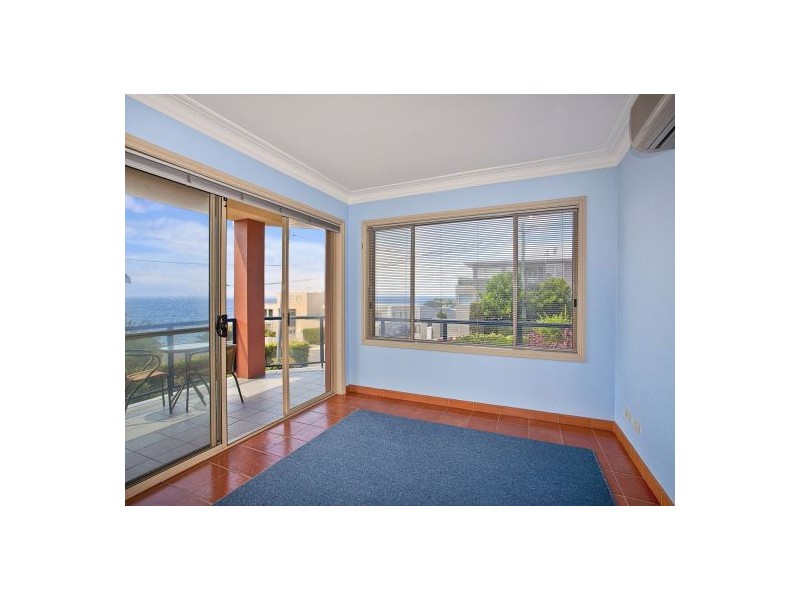 1/11 Barnhill Road, Terrigal NSW 2260