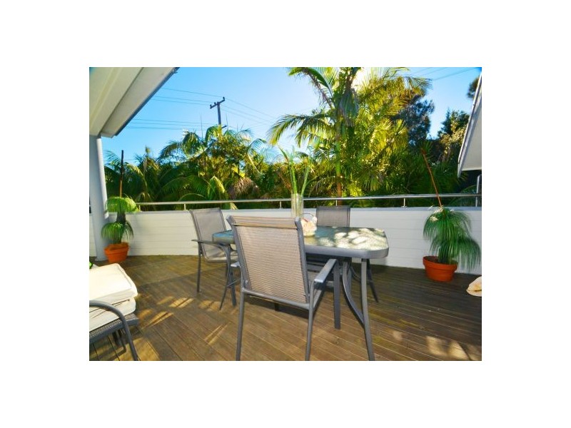 1 View Street, North Avoca NSW 2260