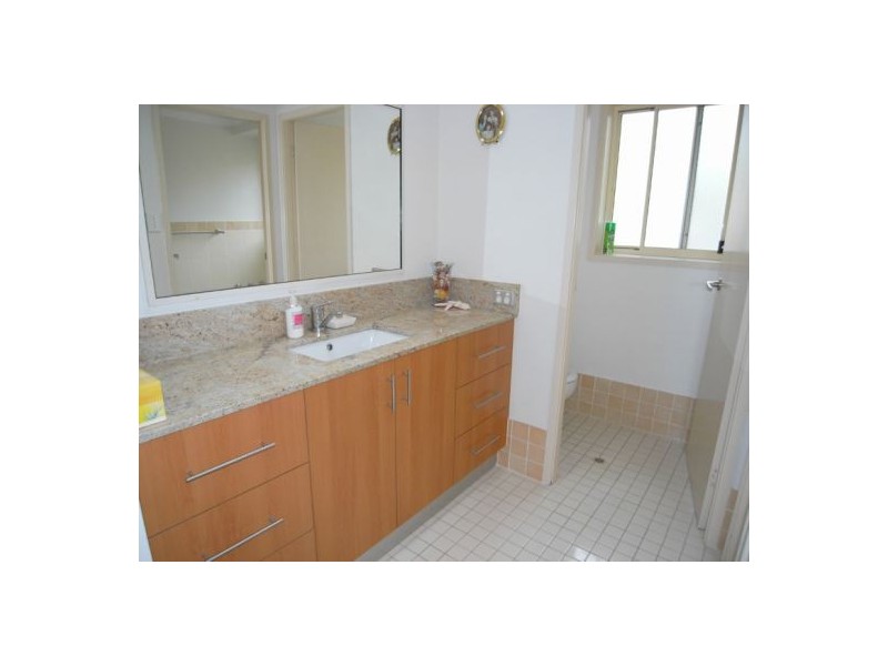 2/49 Wairakei Rd, Wamberal NSW 2260