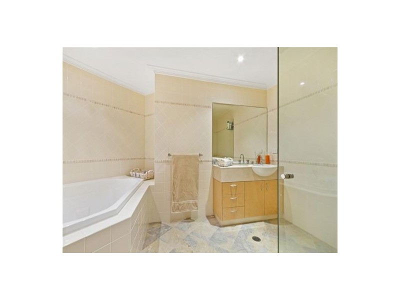 6/110 Ocean Parade, Blue Bay NSW 2261