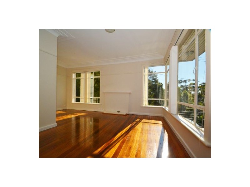 32 Hillcrest Street, Terrigal NSW 2260