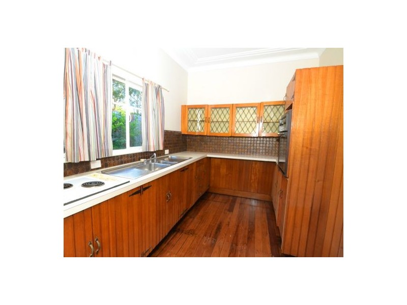 32 Hillcrest Street, Terrigal NSW 2260