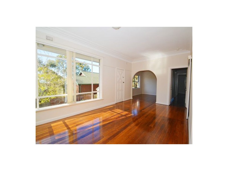 32 Hillcrest Street, Terrigal NSW 2260