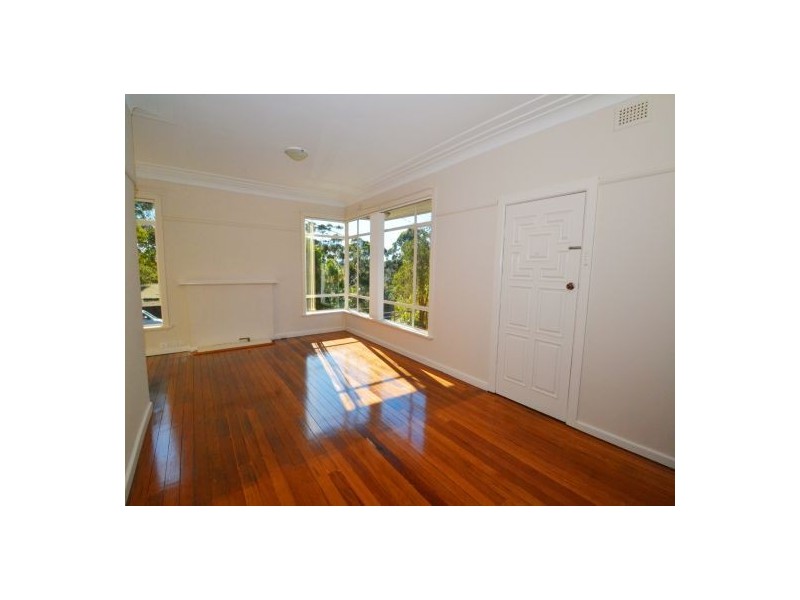 32 Hillcrest Street, Terrigal NSW 2260