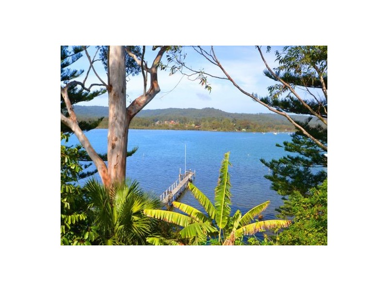 16 Carrela Parade, Kincumber South NSW 2251