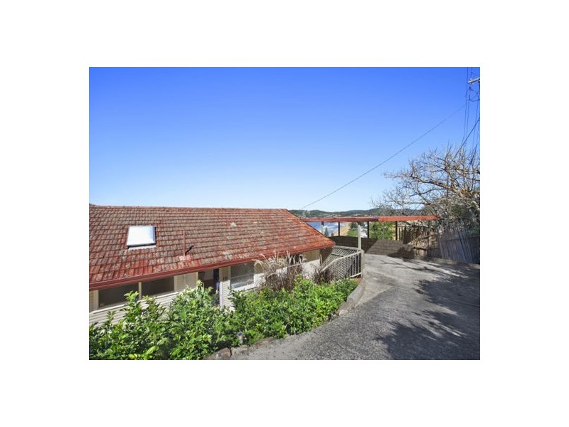 70 Tramway Road, North Avoca NSW 2260