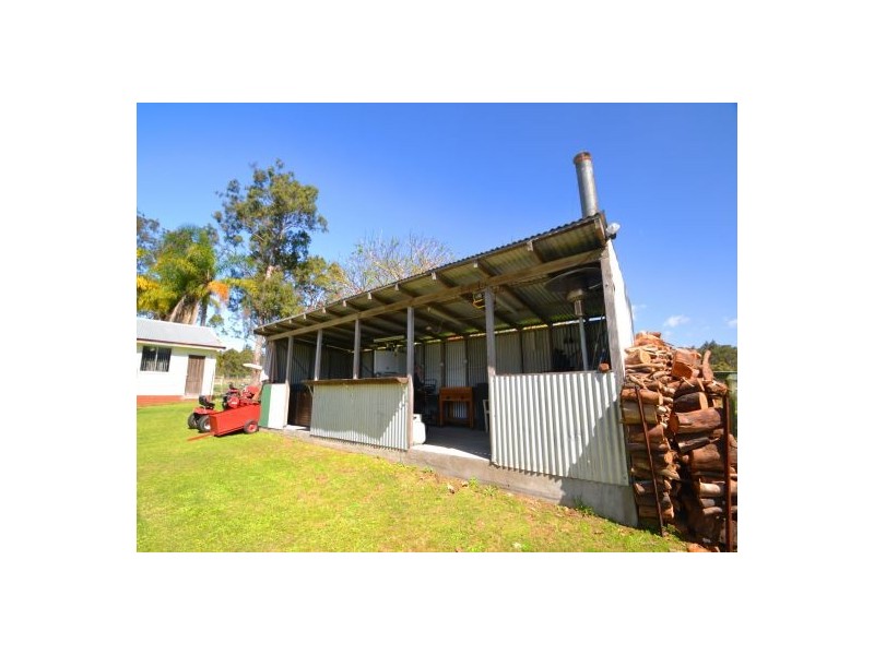 85 Wahroonga Rd, Kanwal NSW 2259