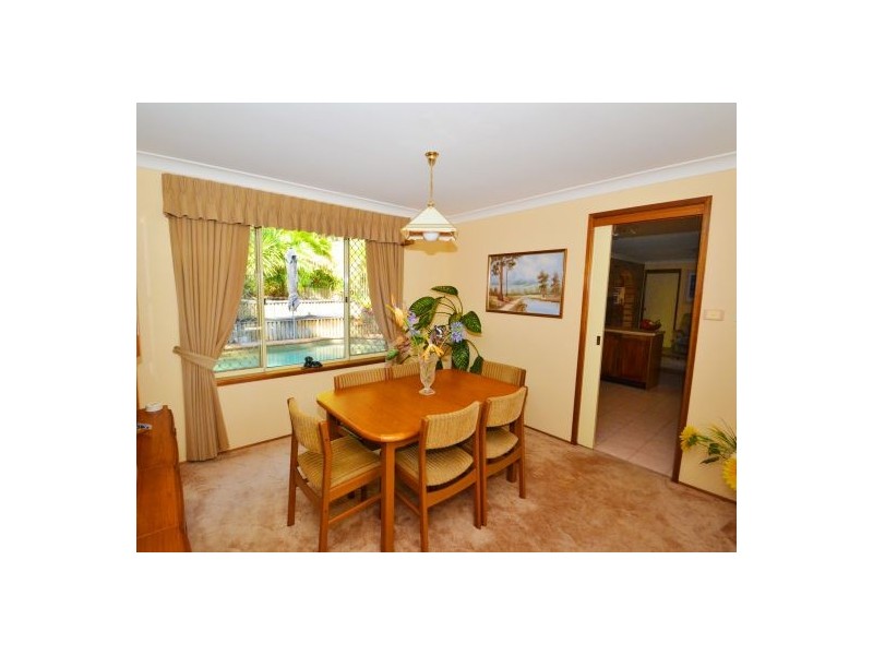 3 Yellow Book Close, Terrigal NSW 2260