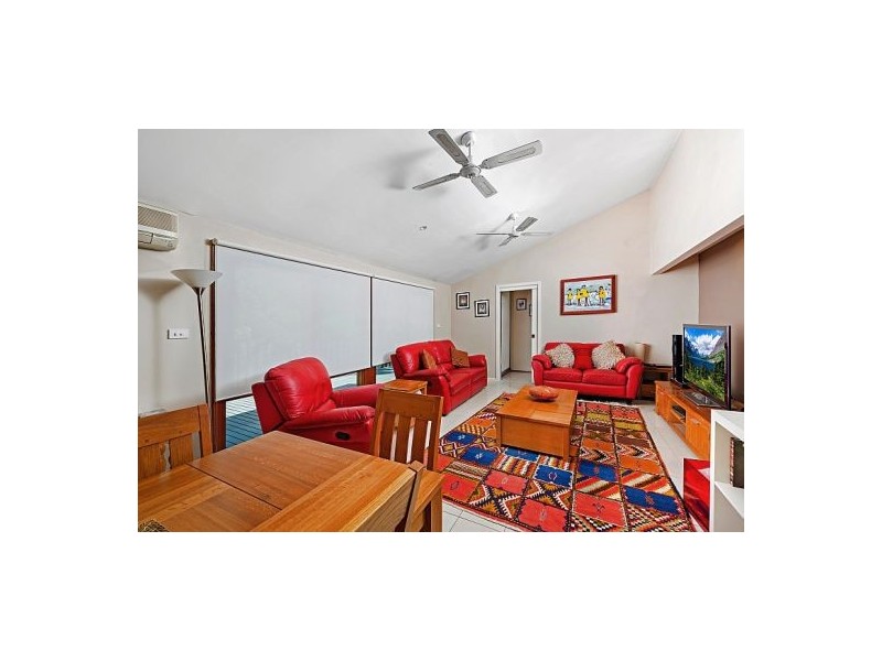 10 Mary Elizabeth Crescent, North Avoca NSW 2260