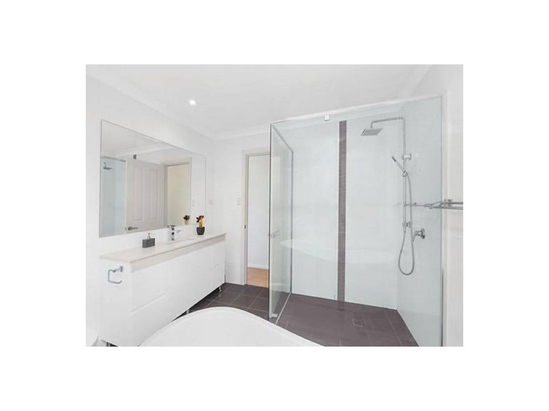 2b Tramway Road, North Avoca NSW 2260