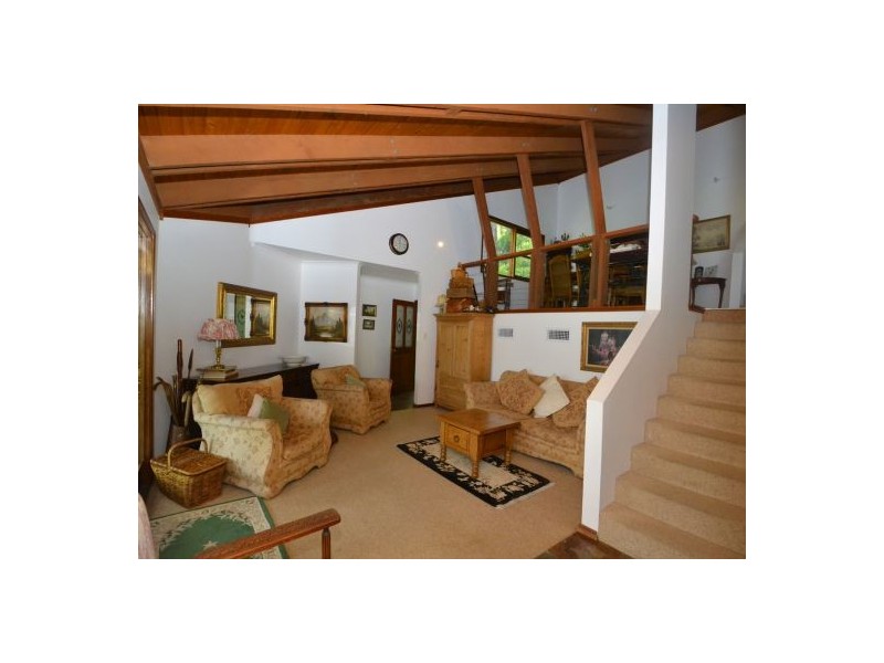 22 Duncan Road, North Avoca NSW 2260