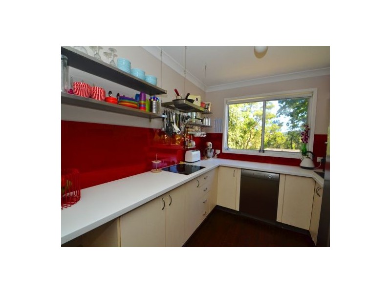 6 Muloora Road, Springfield NSW 2250