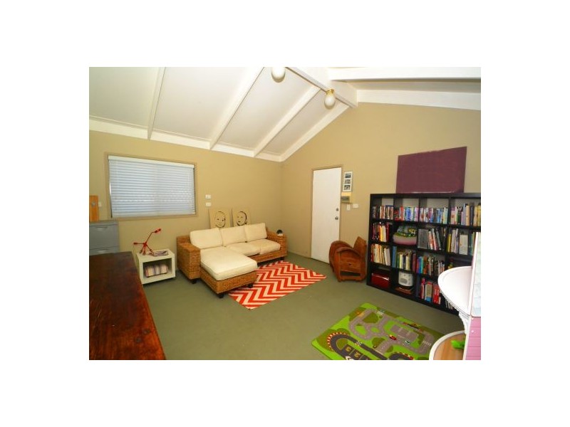 6 Muloora Road, Springfield NSW 2250