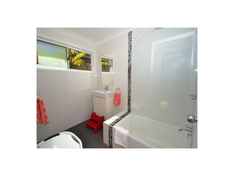 6 Muloora Road, Springfield NSW 2250