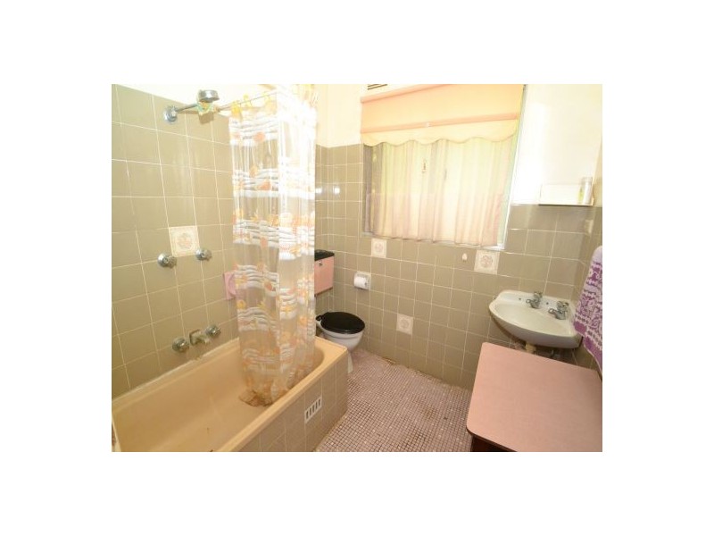 39 Dover Road, Wamberal NSW 2260