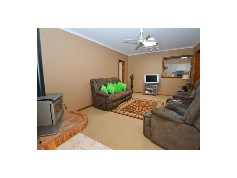 15 Monica Street, Kincumber NSW 2251