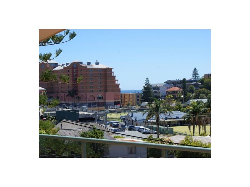 1/31 Wilson Road, Terrigal NSW 2260