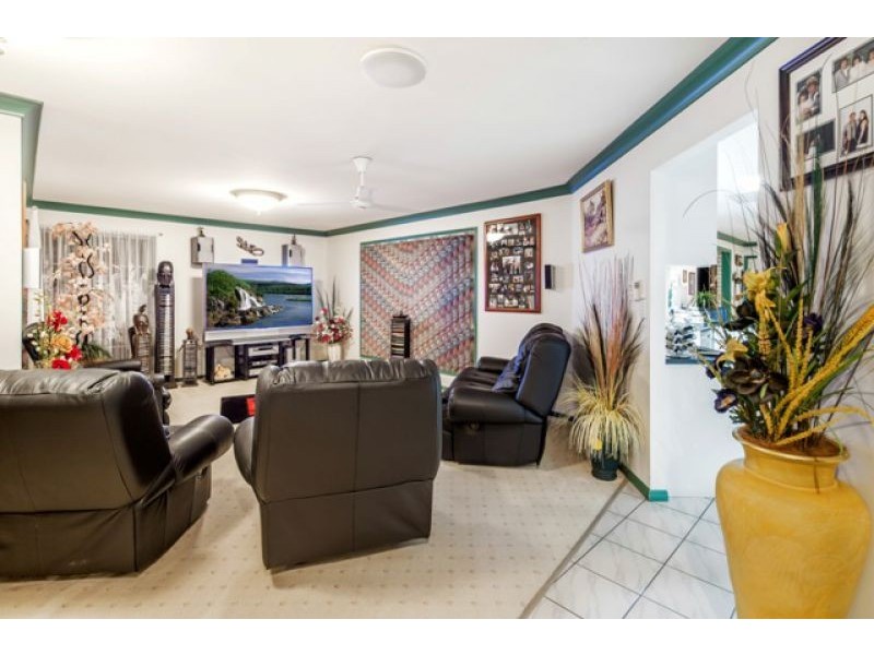 44 Honeysuckle Avenue, Kawungan QLD 4655