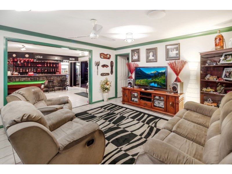 44 Honeysuckle Avenue, Kawungan QLD 4655