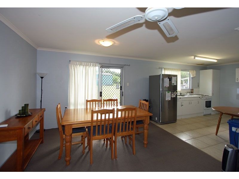 13 Neils Street, Pialba QLD 4655