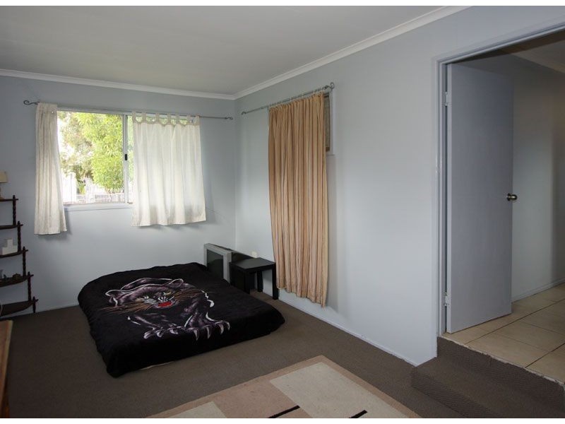 13 Neils Street, Pialba QLD 4655