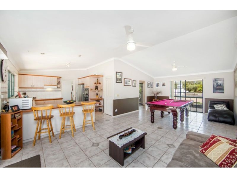 27 Homebush Road, Dundowran Beach QLD 4655