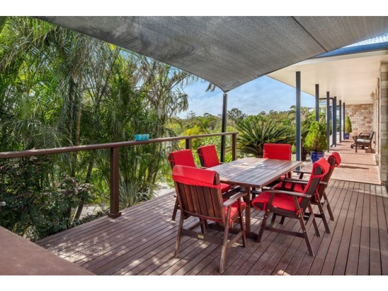 2 Loats Court, Craignish QLD 4655