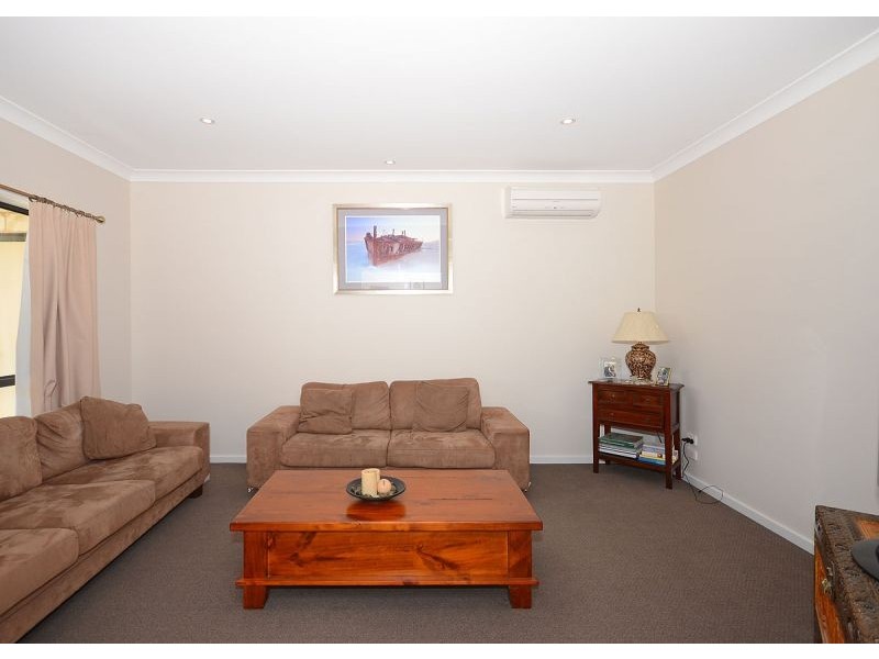 13 Heathland Avenue, Wondunna QLD 4655