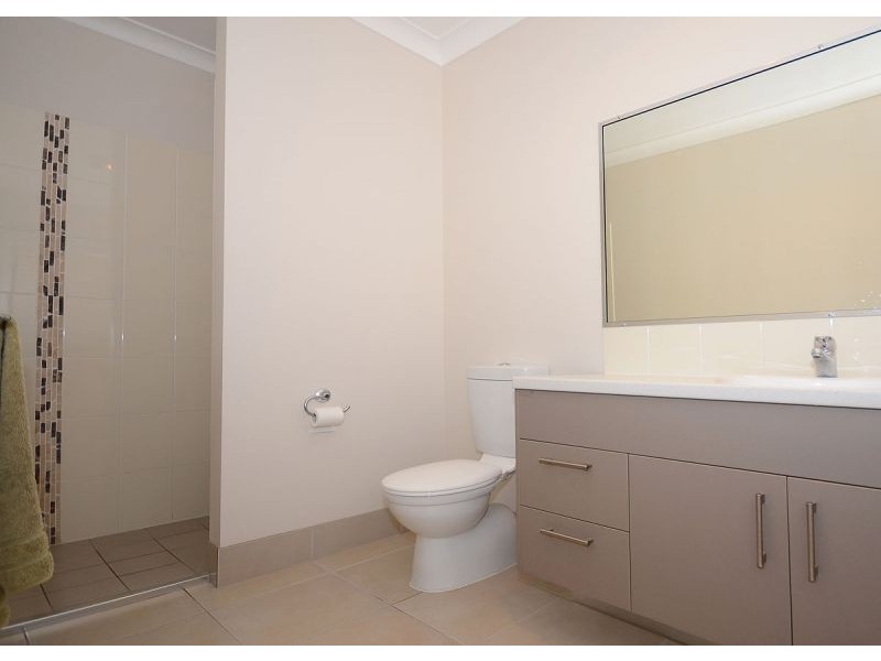 13 Heathland Avenue, Wondunna QLD 4655