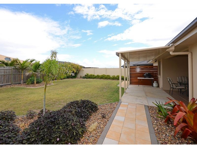 63 Bounty Circuit, Eli Waters QLD 4655