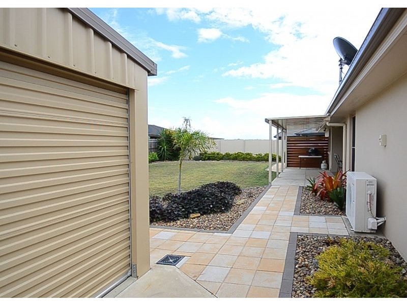63 Bounty Circuit, Eli Waters QLD 4655