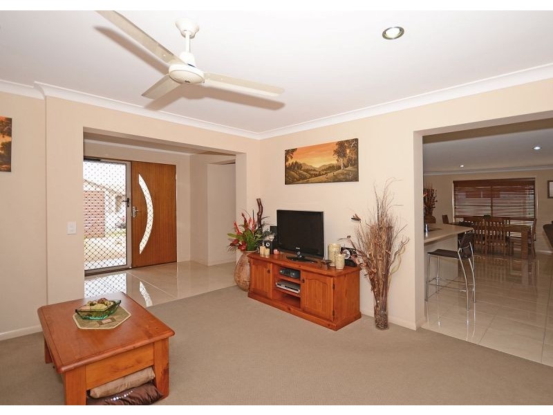 63 Bounty Circuit, Eli Waters QLD 4655