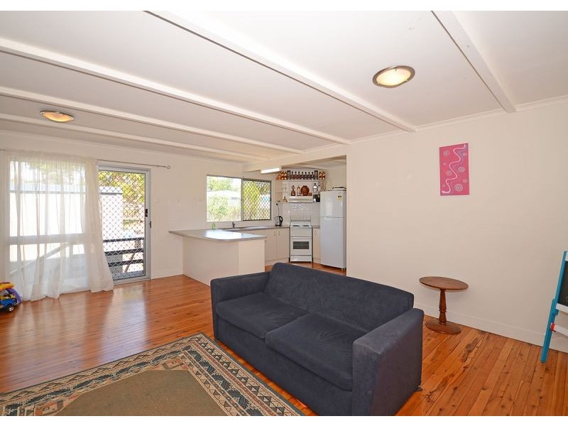 10 Jensen Drive, Urraween QLD 4655