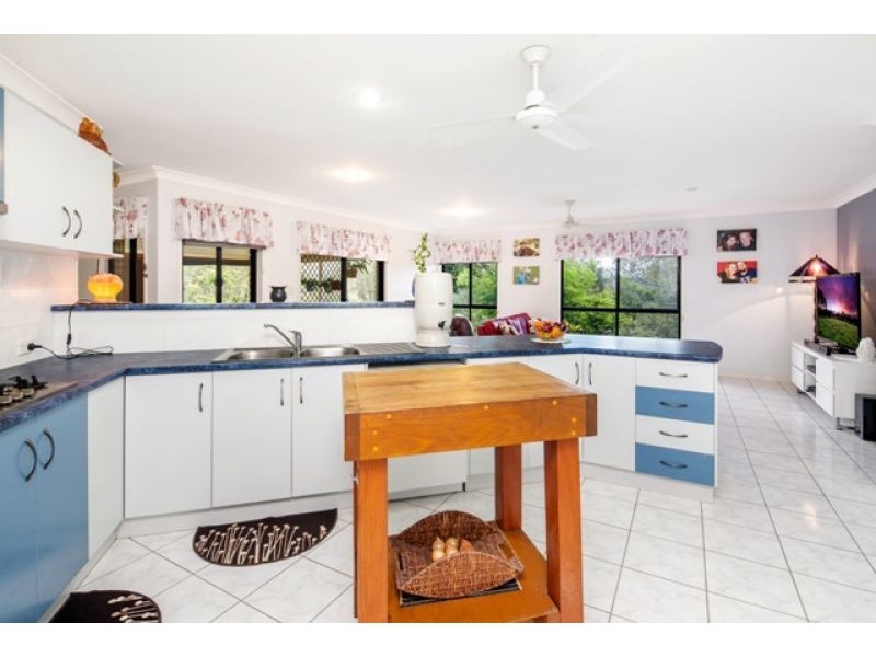 38 Jimilee Street, Dundowran Beach QLD 4655
