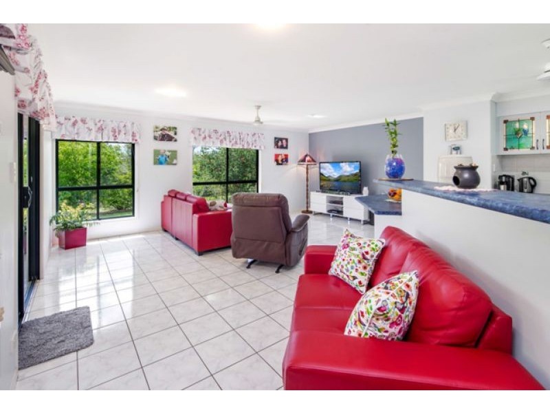 38 Jimilee Street, Dundowran Beach QLD 4655