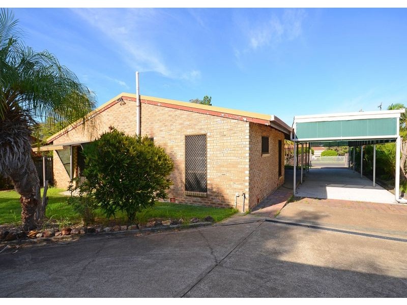 76 Miller Street, Urangan QLD 4655