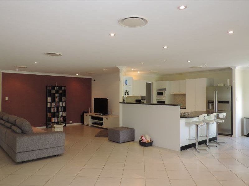 16 Ocean Park Drive, Dundowran Beach QLD 4655